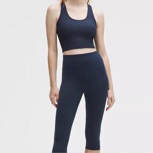 Lululemon Athletica Blue Leggings Versatile and Stylish